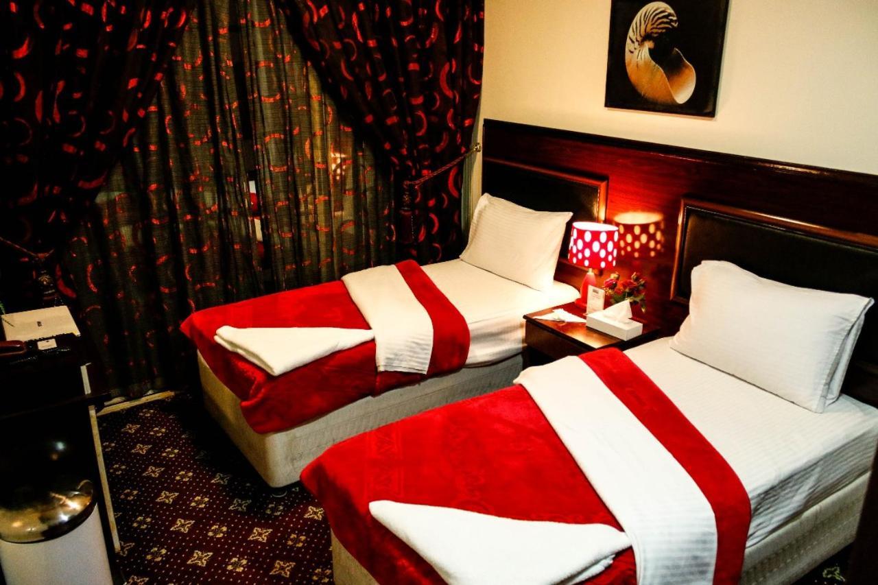 Karoon Hotel Дубай Екстер'єр фото