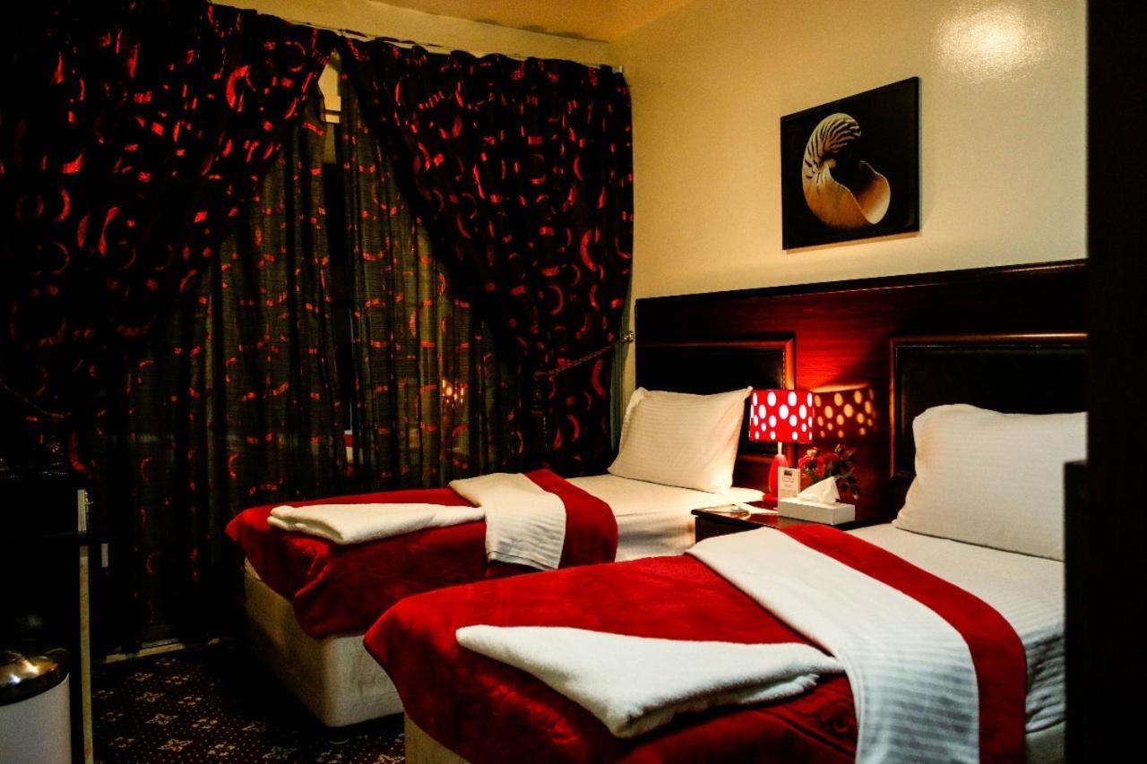 Karoon Hotel Дубай Екстер'єр фото
