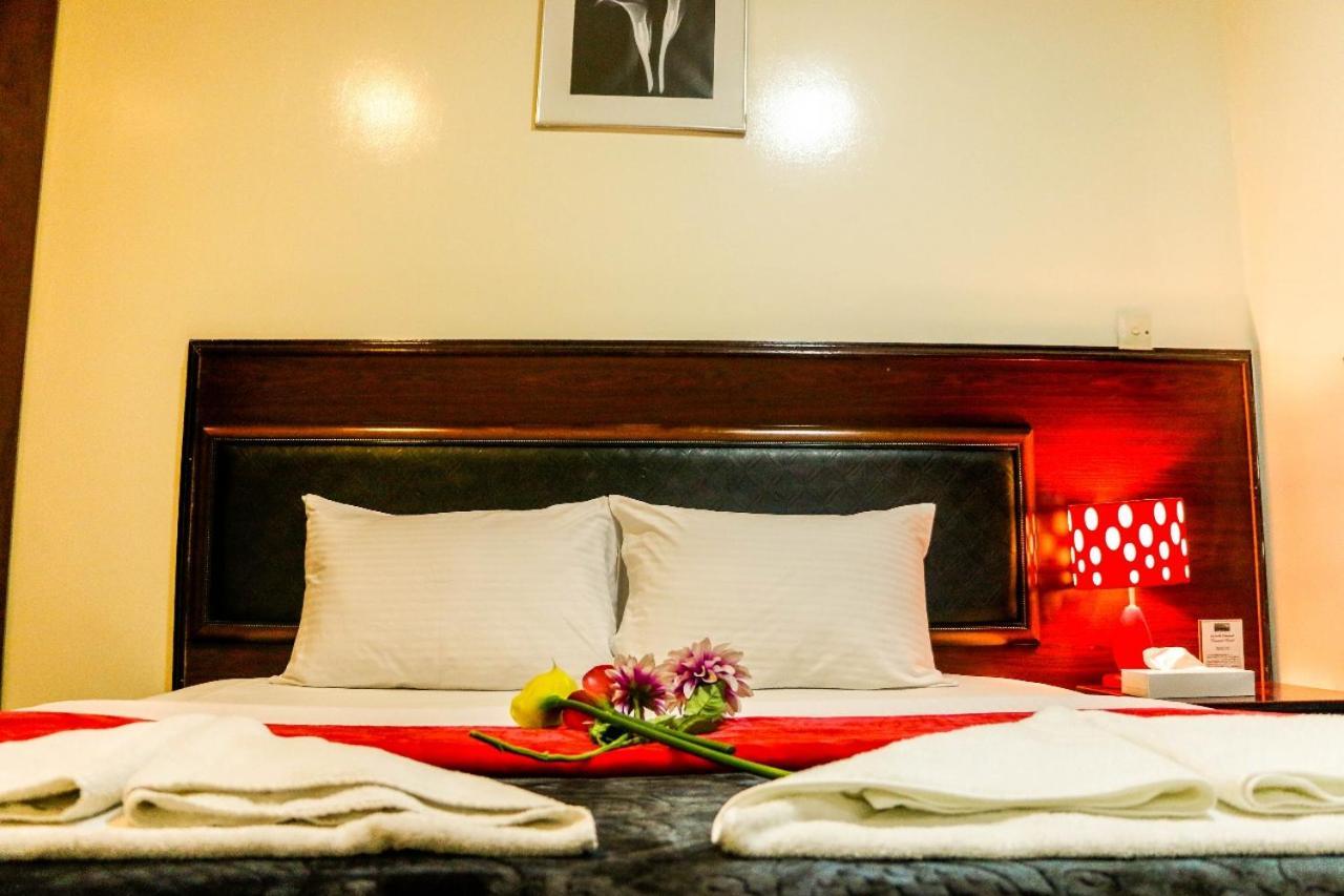 Karoon Hotel Дубай Екстер'єр фото